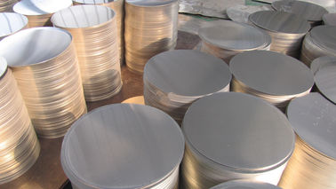 China Probar la hoja de círculo de aluminio con la superficie brillante para el Cookware proveedor