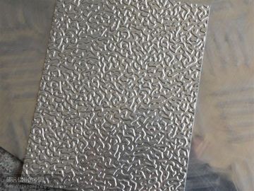 China Hoja de aluminio de la placa del diamante de la certificación del CE con la superficie brillante proveedor