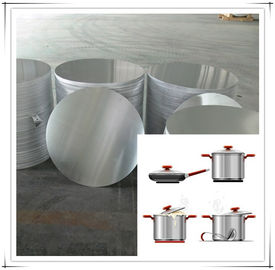China Disco de aluminio redondo de encargo con la aleación 1100 1050 3003 para los potes de aluminio proveedor