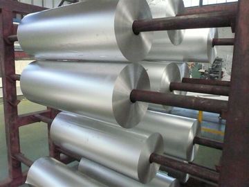 China Molino Finihshed 8011 8006 hojas que imprimen en el cable del tubo del papel de aluminio proveedor