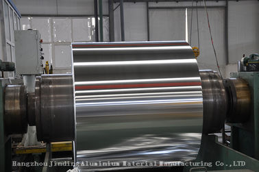 China Rollo enorme industrial 8011 del papel de aluminio del tubo compuesto HO por encargo proveedor